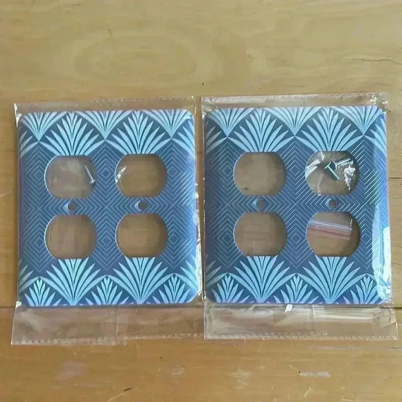 Two art deco outlet replacement plates NWT - Picture 1 of 4